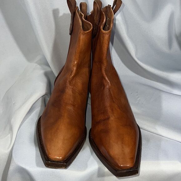 WE THE FREE WADE DISTRESSED ANKLE BOOTS IN WASHED CHESTNUT NEW SIZE 39.5 - Picture 8 of 10